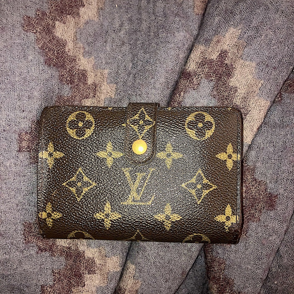 Louis Vuitton Monogram Viennois Bi-Fold Kisslock Wallet